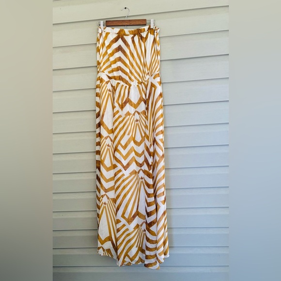 BB DAKOTA strapless gold white geometric maxi dress vacation date night sz M EUC - Picture 2 of 13